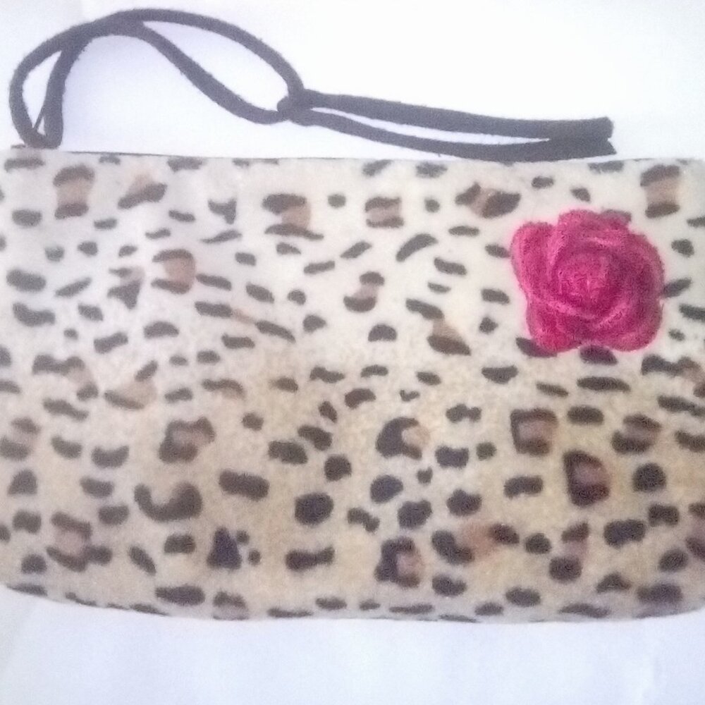 😺Leopard Faux Fur Wristlet Purse/Makeup bag/Storage Accessory/Rockabilly/Pinup